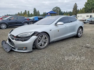 TESLA MODEL S 85D