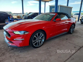 FORD MUSTANG