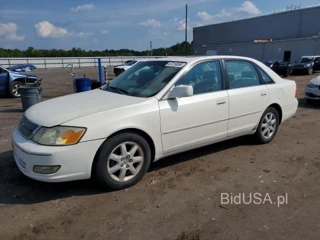 TOYOTA AVALON XLS