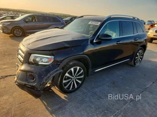 MERCEDES-BENZ GLB 250 4MATIC