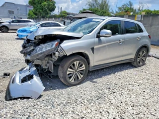 MITSUBISHI OUTLANDER SPORT ES