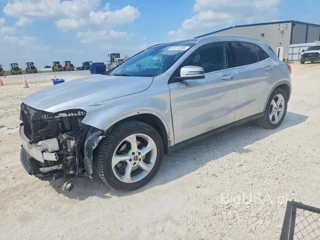 MERCEDES-BENZ GLA 250