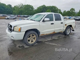 DODGE DAKOTA QUAD SLT