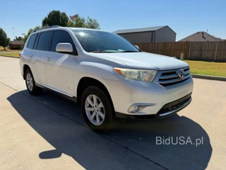 TOYOTA HIGHLANDER SE