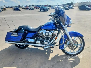 HARLEY-DAVIDSON FLHXI CALIFORNIA