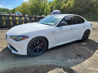 ALFA ROMEO GIULIA Q4