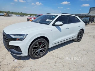 AUDI Q8 PREMIUM PLUS S-LINE