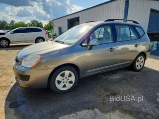KIA RONDO LX