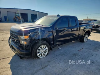 CHEVROLET SILVERADO K1500 CUSTOM
