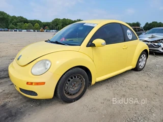 VOLKSWAGEN NEW BEETLE