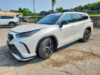TOYOTA HIGHLANDER XSE