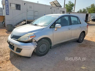 NISSAN VERSA 1.8 S