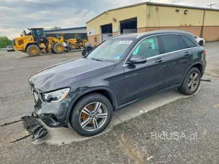 MERCEDES-BENZ GLC 300 4MATIC