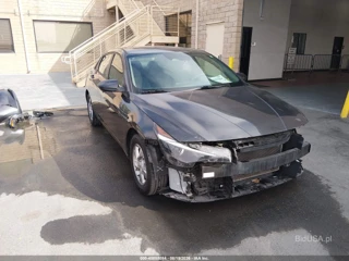 HYUNDAI HYUNDAI ELANTRA SE