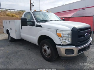 FORD FORD F-350 CHASSIS XL