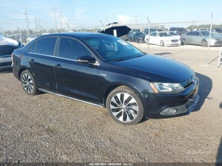 VOLKSWAGEN VOLKSWAGEN JETTA HYBRID SEL PREMIUM