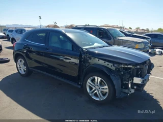 MERCEDES-BENZ MERCEDES-BENZ GLA 250 4MATIC