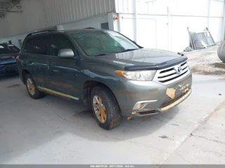 TOYOTA TOYOTA HIGHLANDER SE