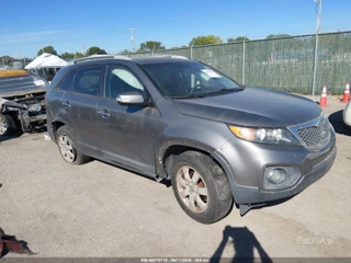 KIA KIA SORENTO LX