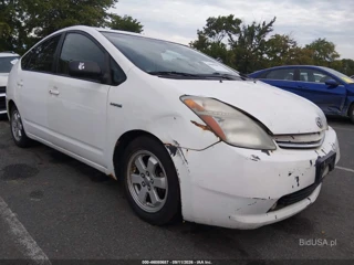 TOYOTA TOYOTA PRIUS
