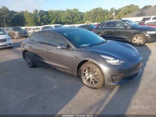 TESLA TESLA MODEL 3 STANDARD RANGE PLUS REAR-WHEEL DRIVE