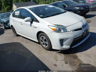 TOYOTA TOYOTA PRIUS THREE