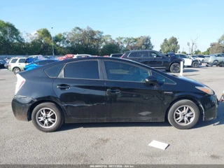 TOYOTA TOYOTA PRIUS TWO