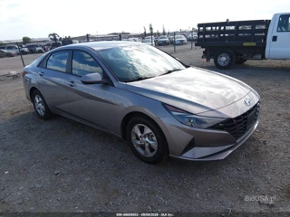 HYUNDAI HYUNDAI ELANTRA SE