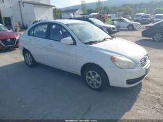 HYUNDAI HYUNDAI ACCENT GLS