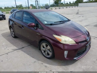 TOYOTA TOYOTA PRIUS THREE SE