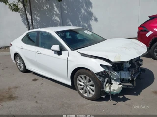 TOYOTA TOYOTA CAMRY LE