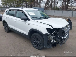 VOLKSWAGEN VOLKSWAGEN TAOS 1.5T S