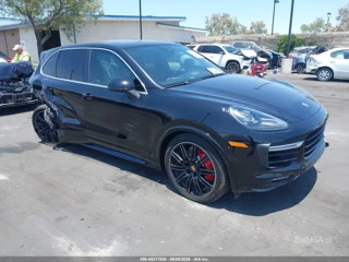 PORSCHE PORSCHE CAYENNE GTS