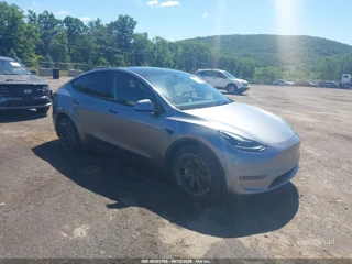 TESLA TESLA MODEL Y LONG RANGE DUAL MOTOR ALL-WHEEL DRIVE