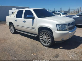 CHEVROLET CHEVROLET AVALANCHE 1500 LTZ