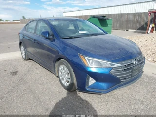 HYUNDAI HYUNDAI ELANTRA SE