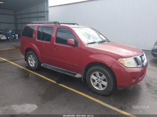 NISSAN NISSAN PATHFINDER SV