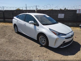 TOYOTA TOYOTA PRIUS LE AWD-E