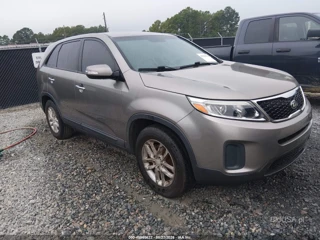 KIA KIA SORENTO LX