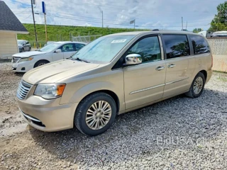 CHRYSLER TOWN & COUNTRY LIMITED