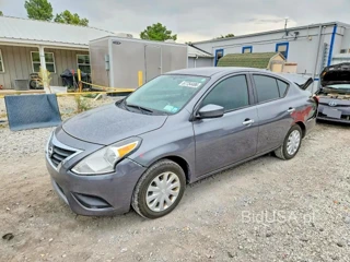 NISSAN VERSA SV