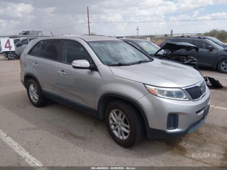 KIA KIA SORENTO LX