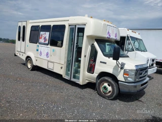 FORD FORD E-450 CUTAWAY