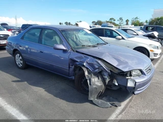 TOYOTA TOYOTA CAMRY LE