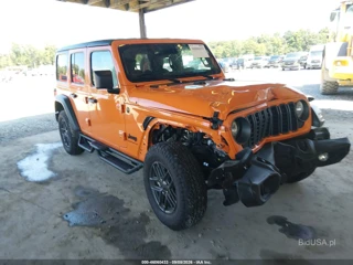 JEEP JEEP WRANGLER 4-DOOR SUMMIT 4X4