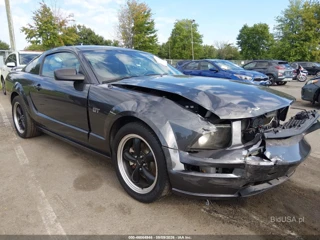 FORD FORD MUSTANG GT DELUXE/GT PREMIUM