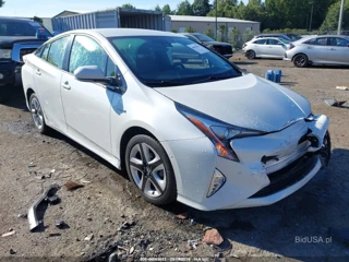 TOYOTA TOYOTA PRIUS FOUR TOURING