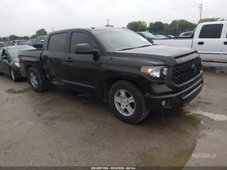 TOYOTA TOYOTA TUNDRA SR5 5.7L V8