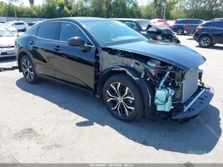 TOYOTA TOYOTA CROWN XLE