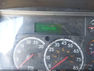 FREIGHTLINER FREIGHTLINER M2 106